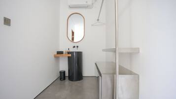 Exclusive Villa, 3 Bedrooms | Bathroom | Shower, hair dryer, towels, soap