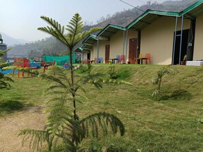 Garden - Sunrise Resort (Shivpuri)