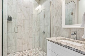 Ferienhaus, Mehrere Schlafzimmer | Badezimmer | Shampoo