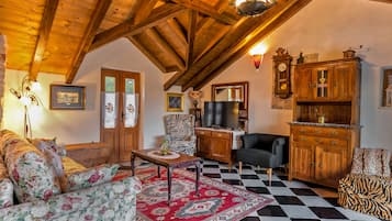 Televisie en een open haard