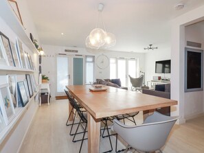 Interior - Tincroft (Truro)