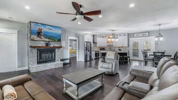 Smart TV, fireplace, video games, offices