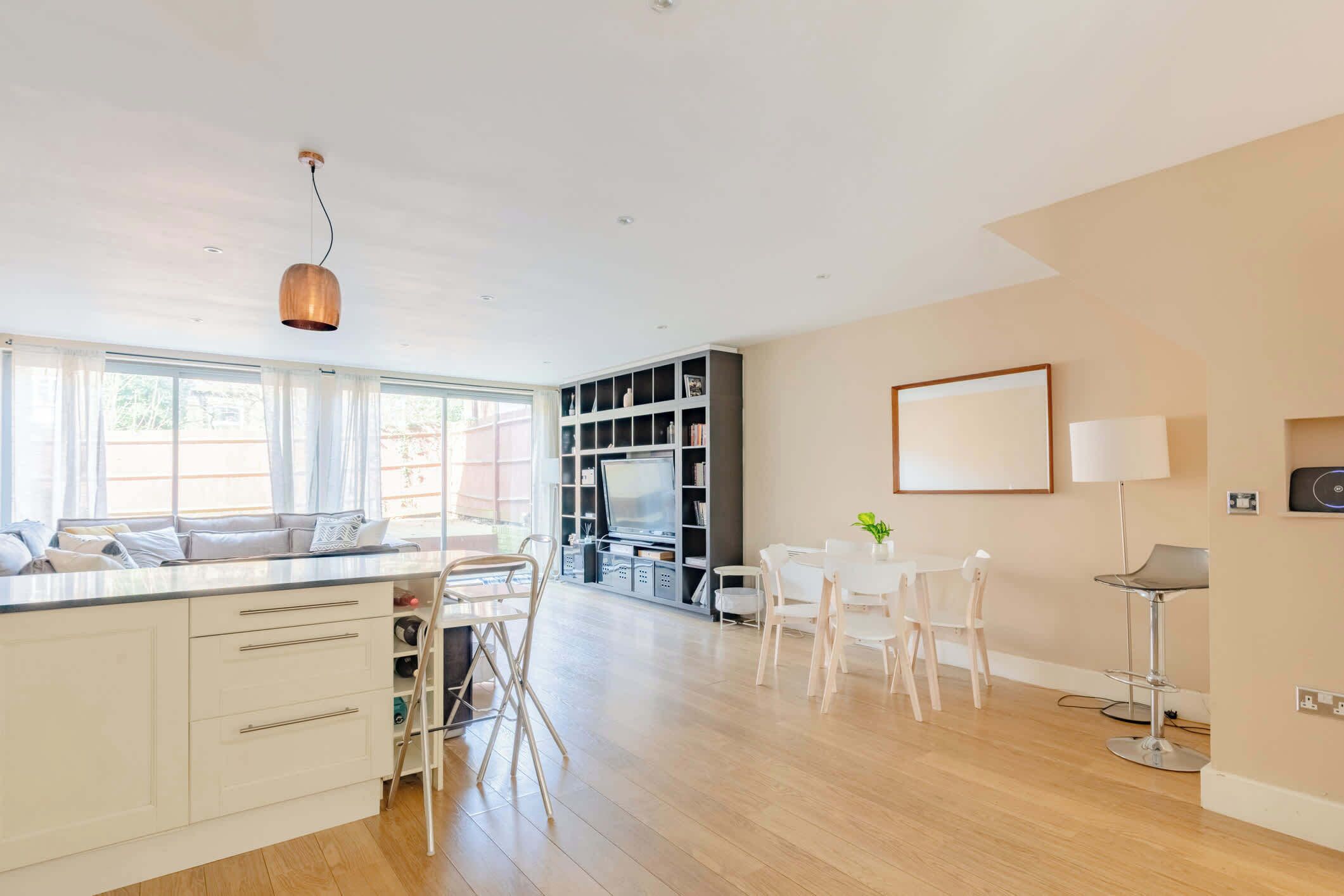 Fernseher, Arbeitsbereiche