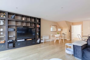 TV, offices