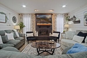 TV connectée, cheminée