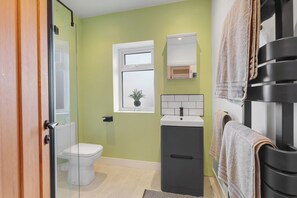 Apartment | Bathroom