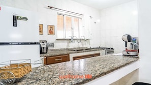 Microwave, oven, stovetop, coffee/tea maker