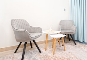 Interior detail - Easygo - Cozy STU Azzi Riviera 9 10 (Dubai)