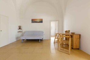 Interior - La Giara by LoveSud - Two Bedroom House, Sleeps 5 (Leuca)