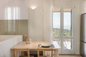 Dining - Villa Terra Kefalonia (Ionian Islands)