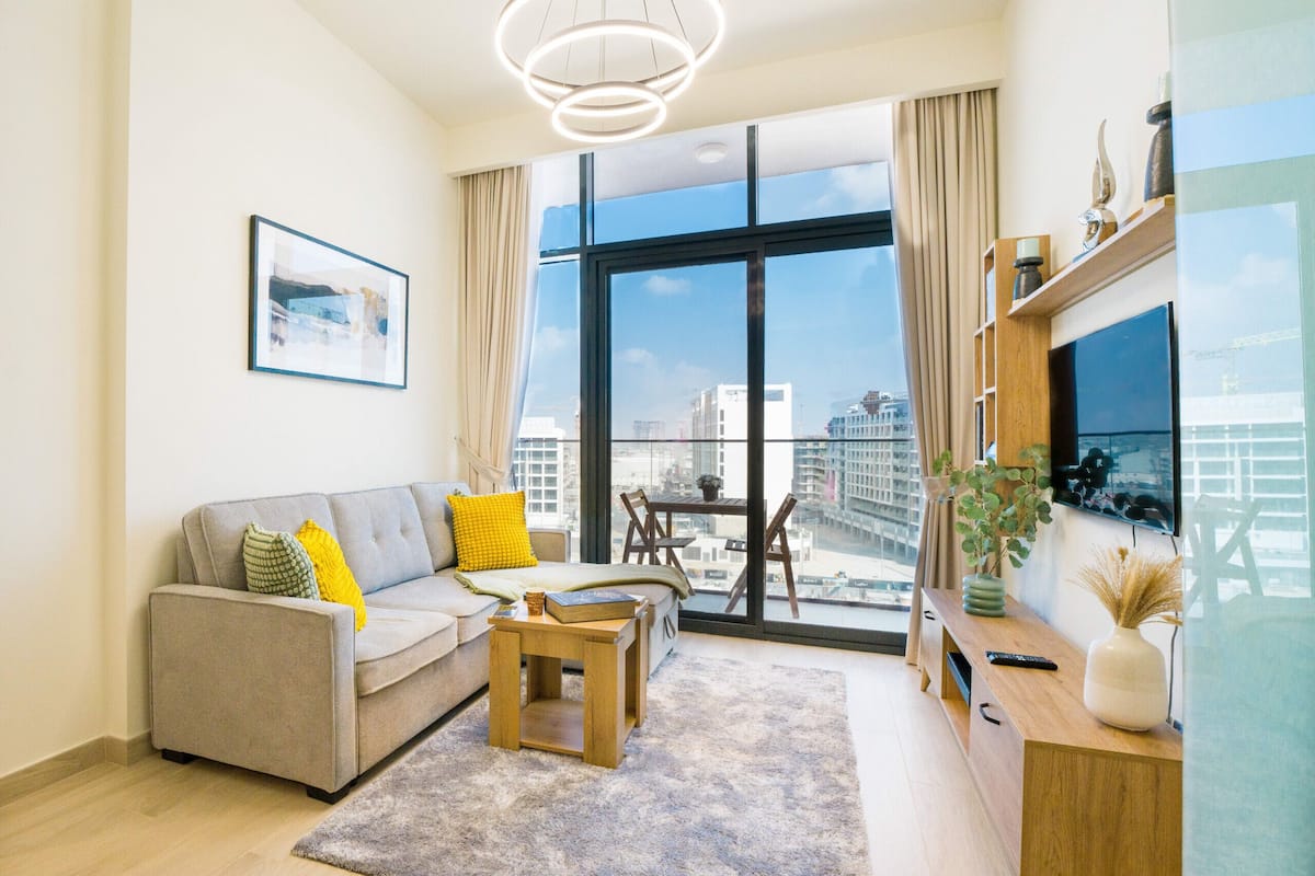 Apartment, 1 Bedroom, Pool Access | Living area