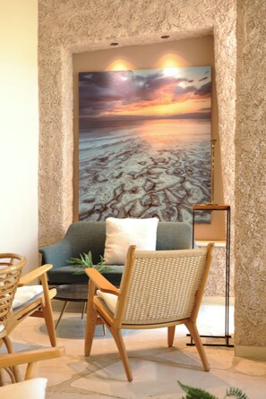 Sala de estar en el lobby