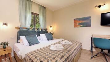 基础双人房或双床房 | 免费 WiFi