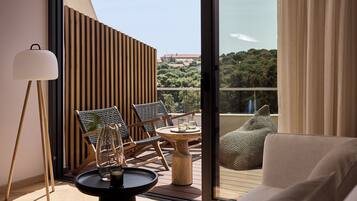 Junior Suite with Balcony | Terrace/patio