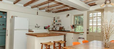 冰箱、烤箱、炉灶、茶具/咖啡用具