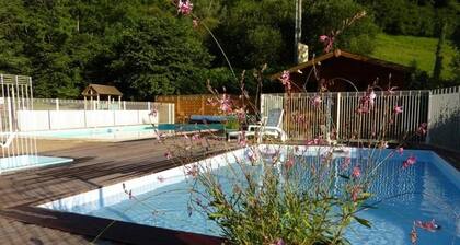Camping 3 étoiles - Piscine - ccbaddd