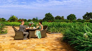 บ้านพัก, 2 ห้องนอน, สูบบุหรี่ได้, ระเบียง | รับประทานอาหารกลางแจ้ง