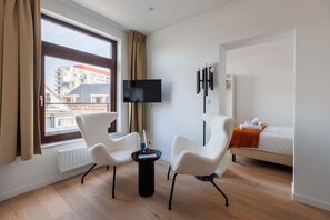 Desk, iron/ironing board, free WiFi, bed sheets