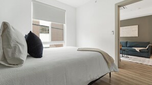 1 室のベッドルーム、デスク、アイロン / アイロン台、WiFi