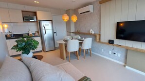 Deluxe Apartment | Living area | Flat-screen TV - Flats no Parque do Cais Recife  (Recife)