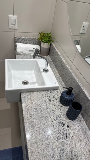 Basic Apartment | Bathroom - Flats no Parque do Cais Recife  (Recife)