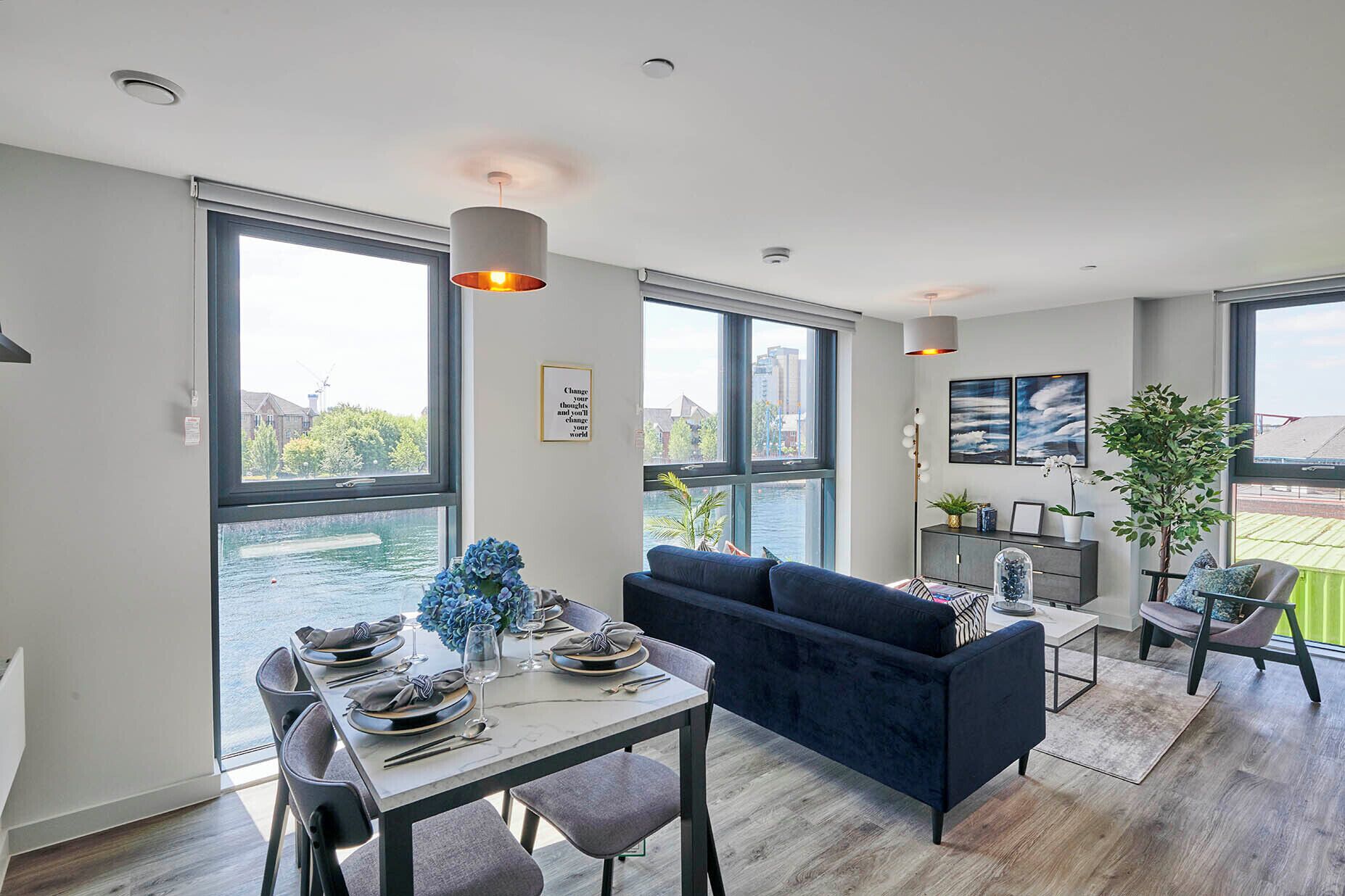 Apartment, 2 Bedrooms, Non Smoking | In-room dining