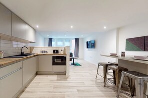 Single Room, Non Smoking | Shared kitchen | Toaster