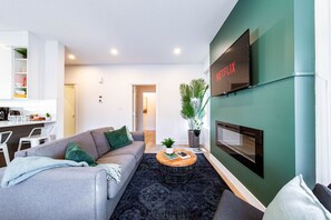 TV connectée, cheminée