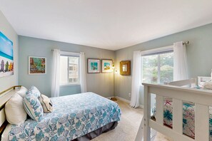 5 Schlafzimmer, Schreibtisch, Internetzugang, Bettwäsche