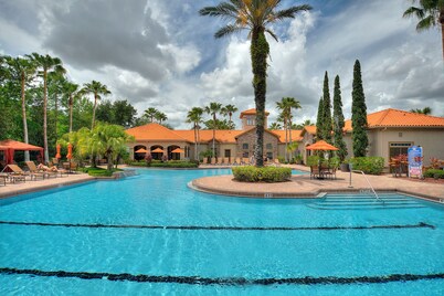 Stylish 3BR Condo in Tuscana Resort | Pool, Balcony & Prime Location!