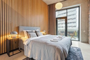 3 chambres, fer et planche à repasser, Wi-Fi, draps fournis