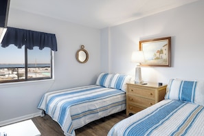 3 bedrooms, iron/ironing board, WiFi, wheelchair access