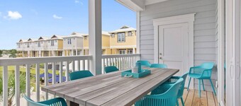 Isle of Dreams in Emerald Isle