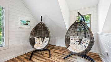 Studio | 5 bedrooms