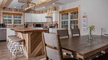 House | 5 bedrooms