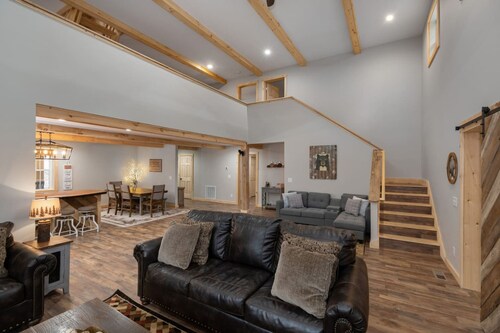 Crider Creek Manor in Watauga County