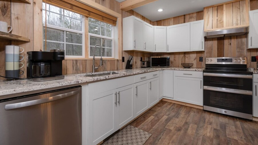 Crider Creek Manor in Watauga County