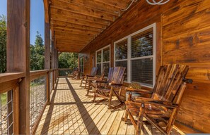 4 bedrooms - Rustic Dreamscapes in Gatlinburg (Gatlinburg)