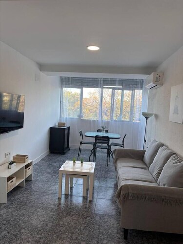 Kansas City 68 - Seville Apartment