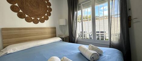 2 soverom, strykejern/-brett, wi-fi og sengetøy