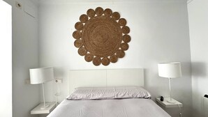 Unclassified image, 5 of 20, button - K.C 727 - Apartment near the train station great location (Seville)