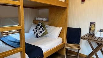 1 bedroom, Internet, bed sheets