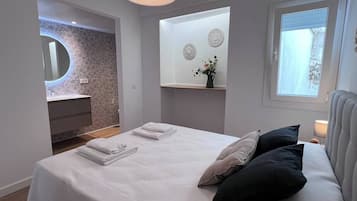 2 slaapkamers, een strijkplank/strijkijzer, wifi, beddengoed