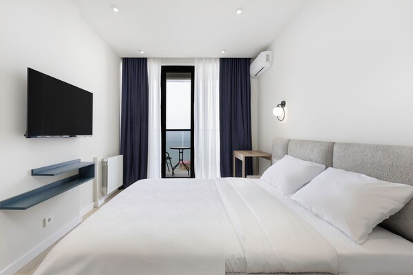 Studio, Balcony, Sea View