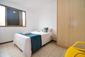 3 bedrooms, WiFi, bed sheets