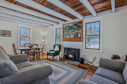 Historic Charm, Located On the River - Rustic Chic