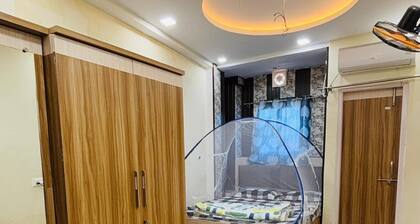 Kashi Homestay - Beautiful Entire 2BHK Flat