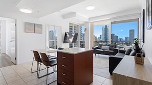 Interior - Chevron Renaissance Two Bedroom Ocean Views - CoastHM (Surfers Paradise)