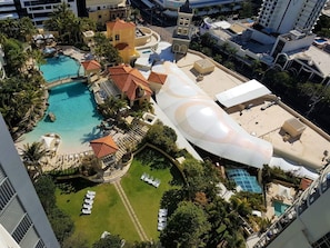 Exterior - Chevron Renaissance Two Bedroom Ocean Views (Surfers Paradise)