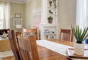 Dining table - Historic LoHi Gem | Sauna | Walk to Restaurants (Denver)